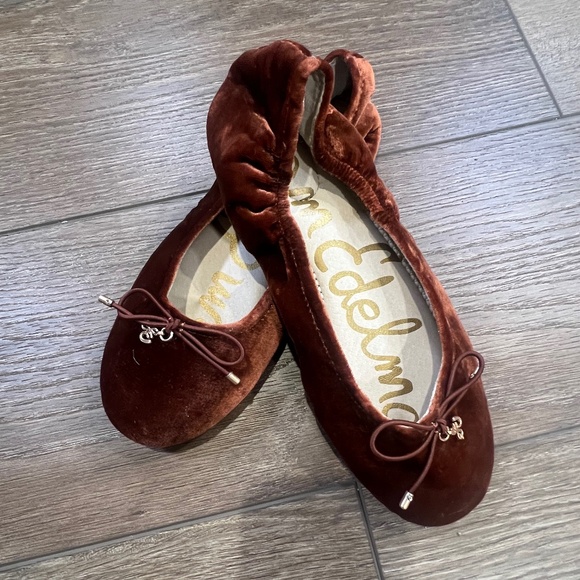 Sam Edelman Other - Sam Edelman Girls Felicia Mini Ballet Flats Deep Orchard Velvet Fall/Holiday